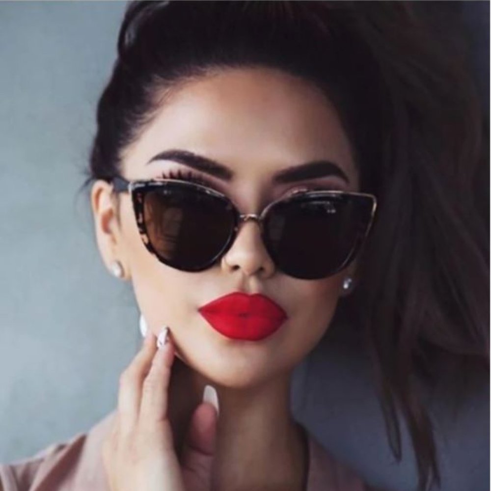 😼Sexy Cat Eye Fashion Sunglasses
